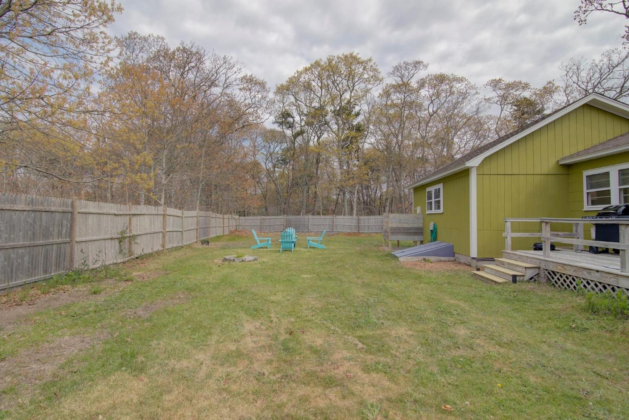 Fully Fenced Yard And Minutes To Bayside Beaches Eastham Bagian luar foto